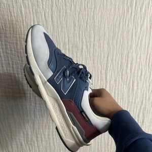 New Balance Men's Navy, White, and Burgundy Sneakers